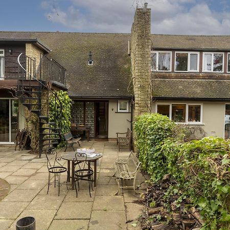 Sandford Meadow Guest House Kennington  Dış mekan fotoğraf
