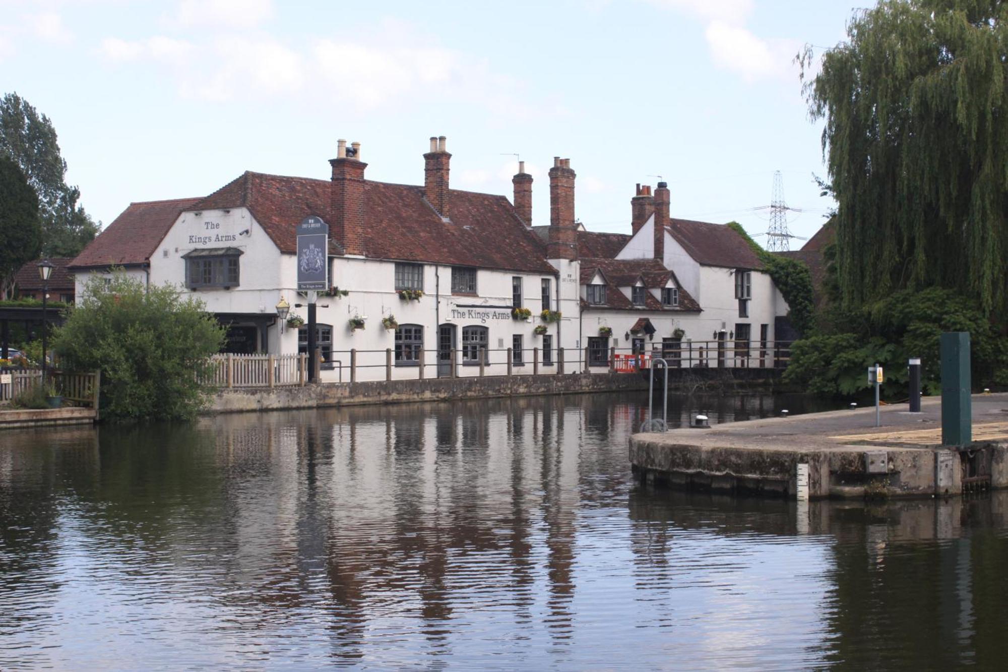 Sandford Meadow Guest House Kennington  Dış mekan fotoğraf